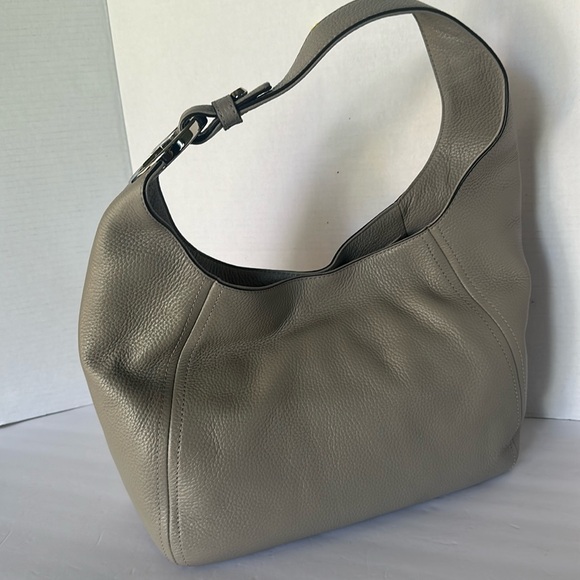 Michael Kors Fulton Large Pearl Grey Leather Hobo Bag - Picture 7 of 16